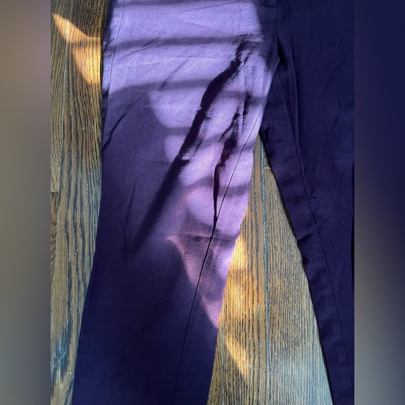 Loft size 8 Skinny pants in plum - Picture 4 of 10